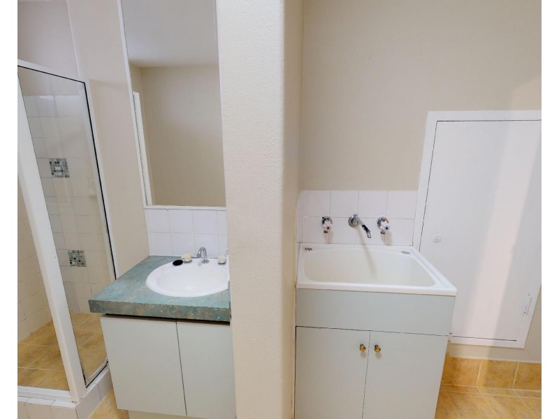 5/2 Pengilly Road, Orelia WA 6167