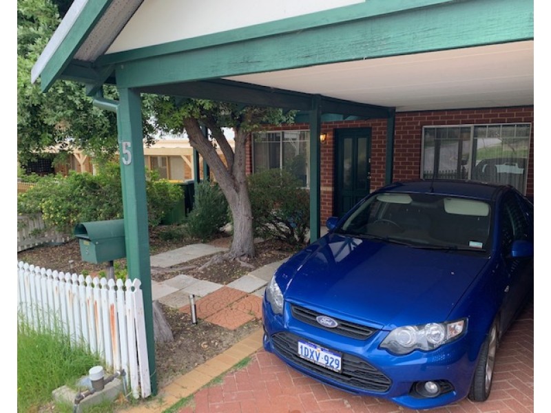 5 Bolton Place, Fremantle WA 6160