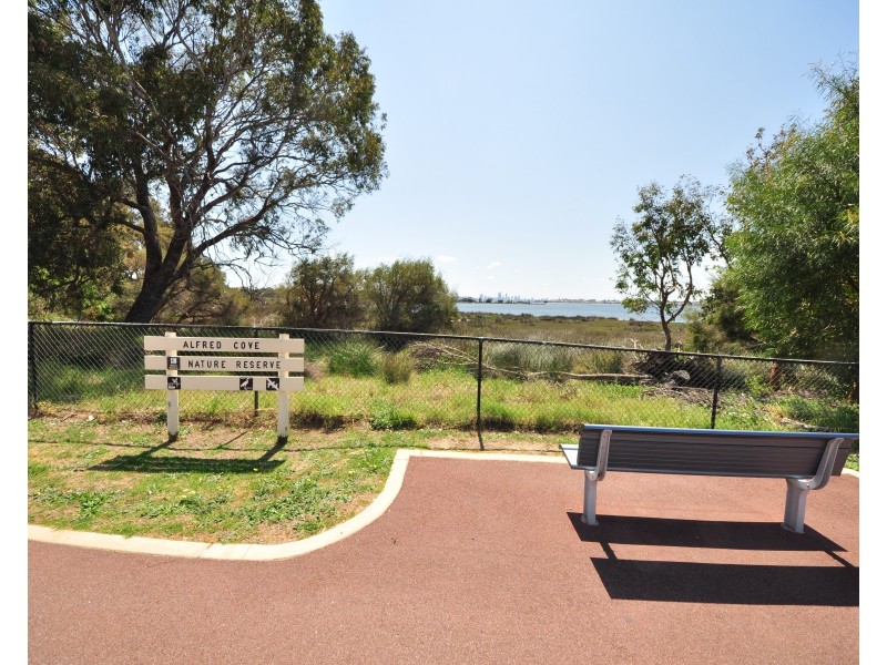 44a Warragoon Crescent, Attadale WA 6156