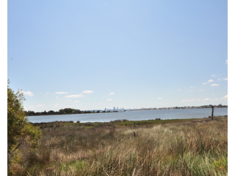 44a Warragoon Crescent, Attadale WA 6156