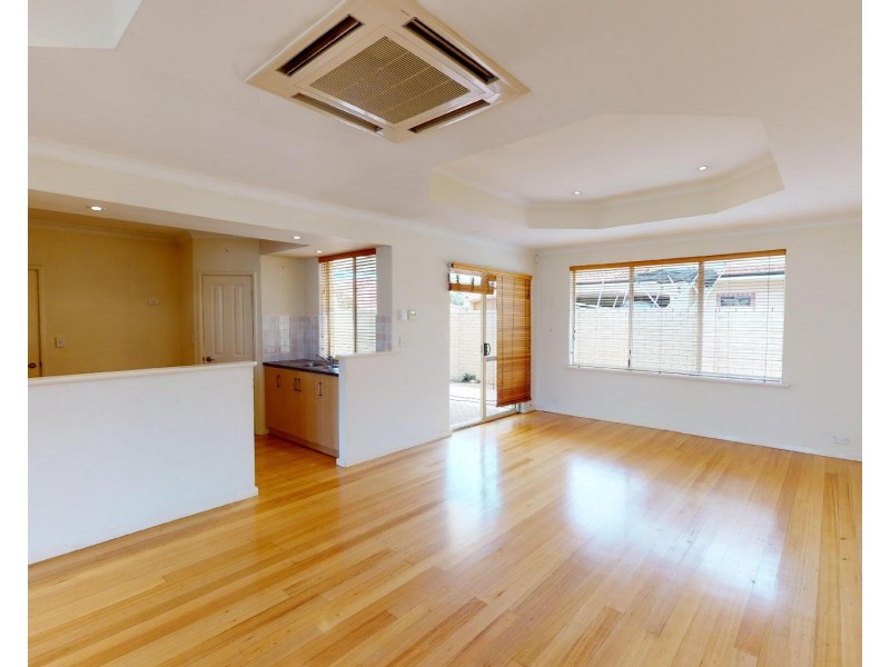 84 Winfield Street, Hamilton Hill WA 6163