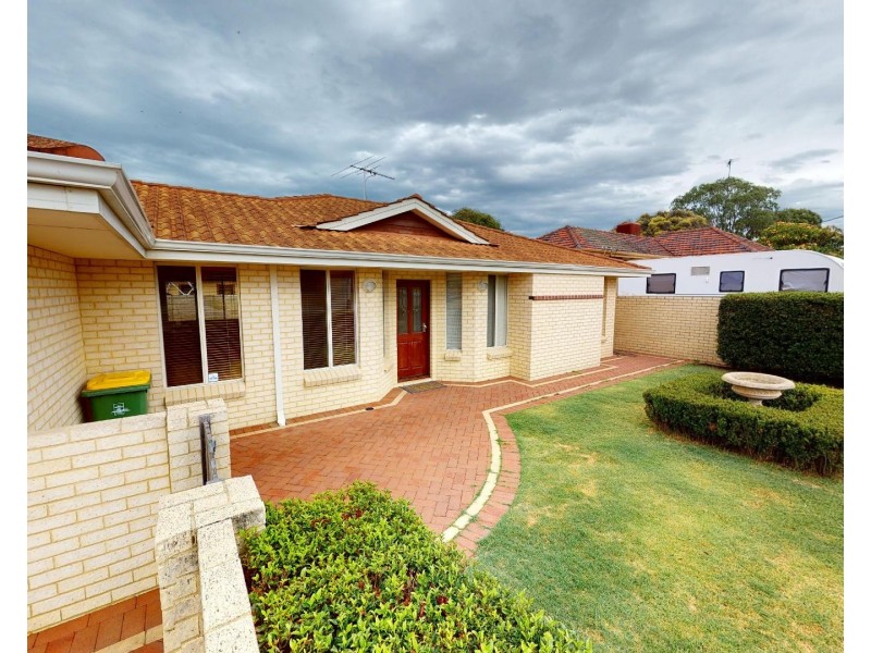 84 Winfield Street, Hamilton Hill WA 6163