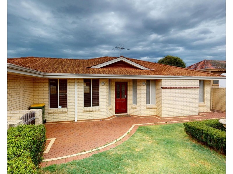 84 Winfield Street, Hamilton Hill WA 6163