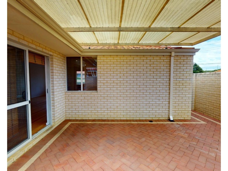 84 Winfield Street, Hamilton Hill WA 6163