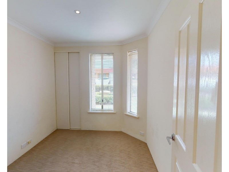 84 Winfield Street, Hamilton Hill WA 6163