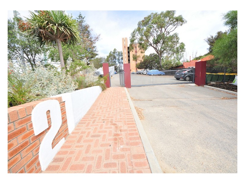 11/21 Harvest Road, North Fremantle WA 6159
