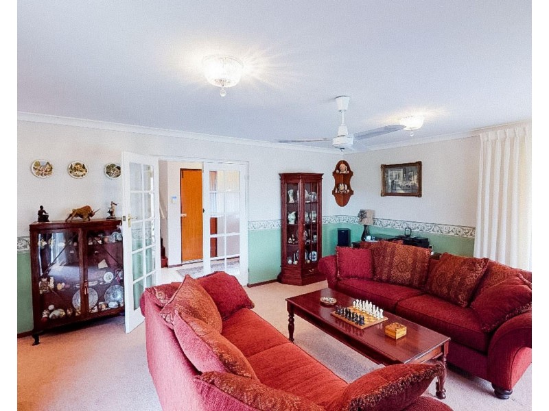 18 Paterson Gardens, Winthrop WA 6150