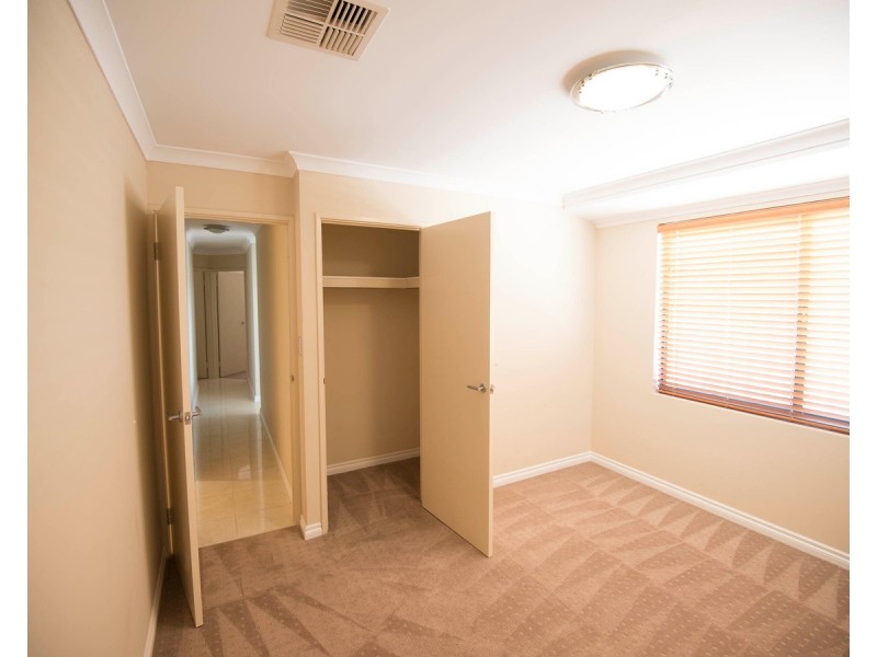 20 Vitesse Approach, Shoalwater WA 6169