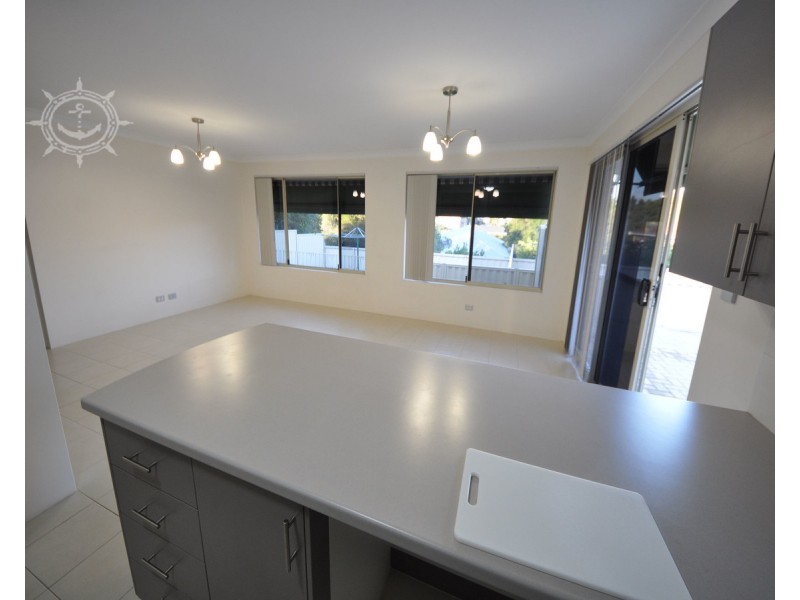 178A South Street, White Gum Valley WA 6162