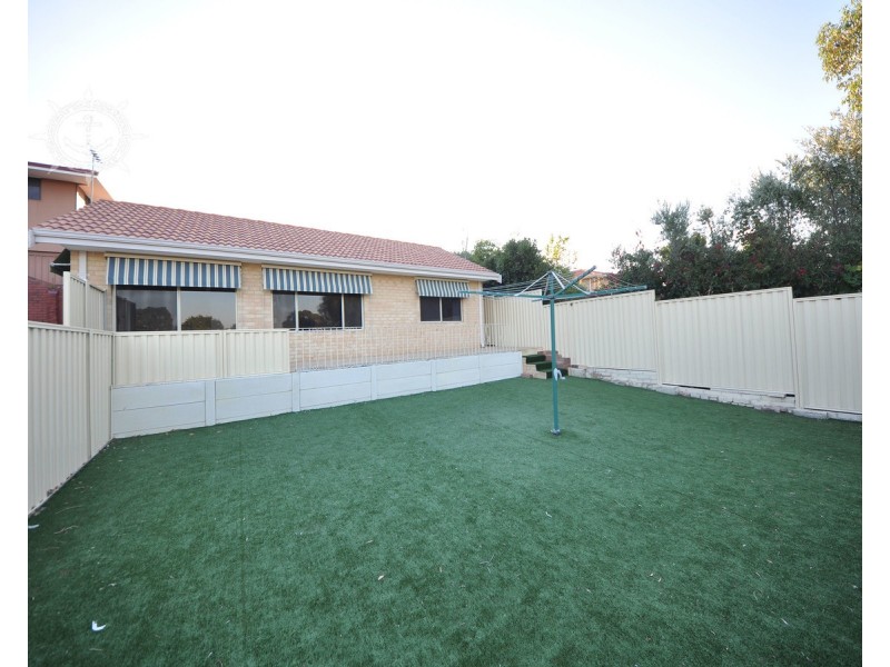 178A South Street, White Gum Valley WA 6162