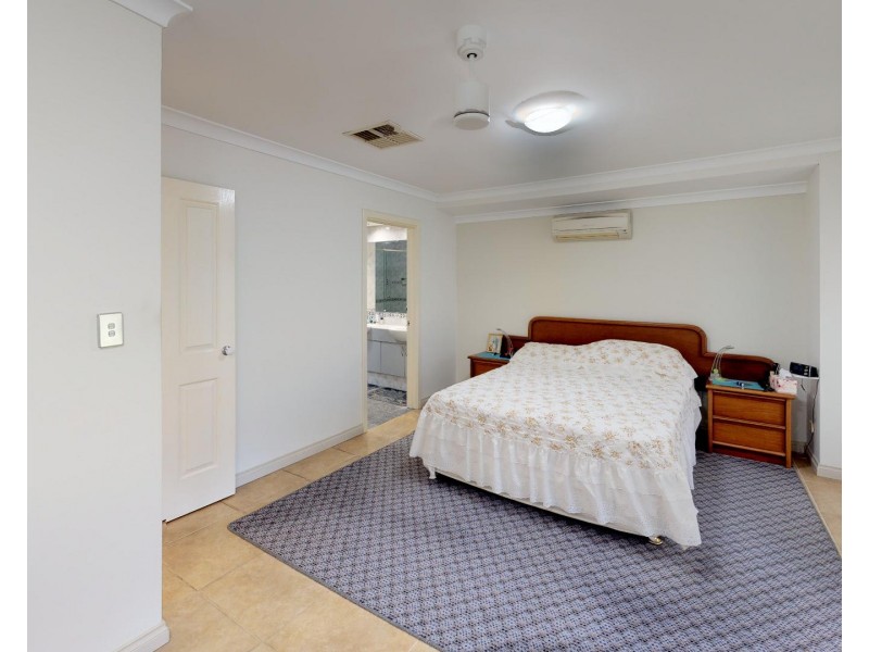 9 Perth Place, Canning Vale WA 6155