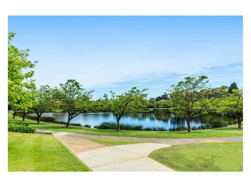 9 Perth Place, Canning Vale WA 6155