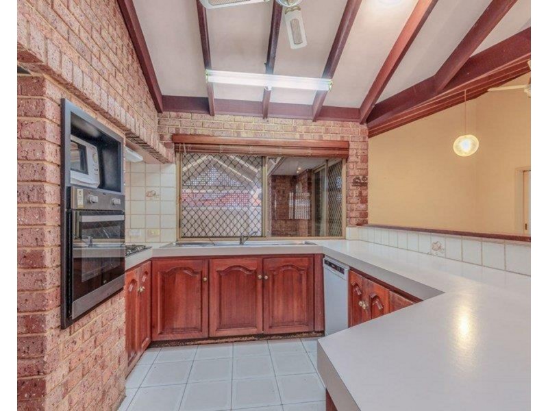 7 Urwick Court, Kardinya WA 6163