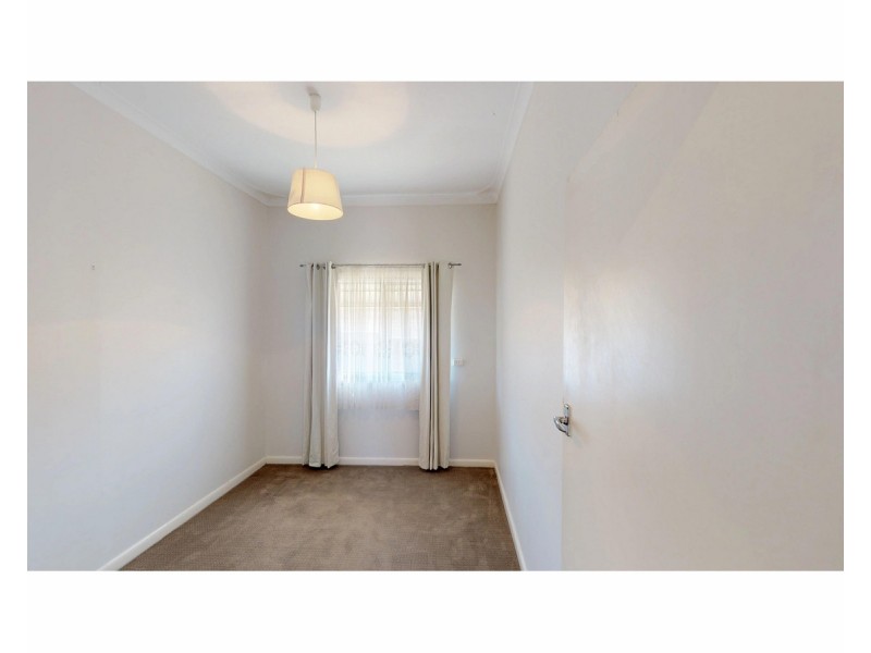 10 Southend Road, Hamilton Hill WA 6163