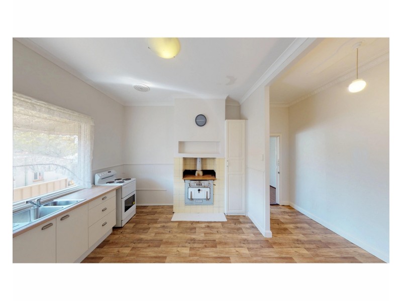 10 Southend Road, Hamilton Hill WA 6163