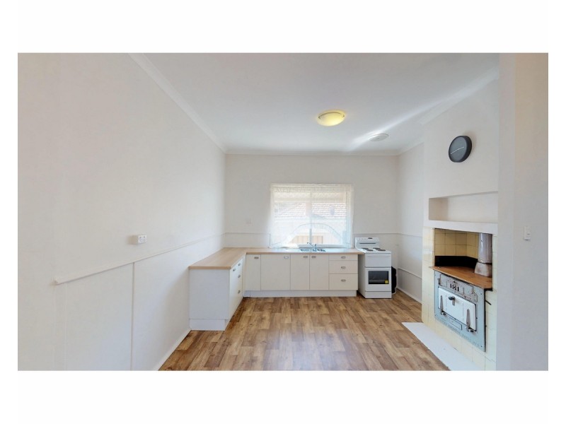 10 Southend Road, Hamilton Hill WA 6163