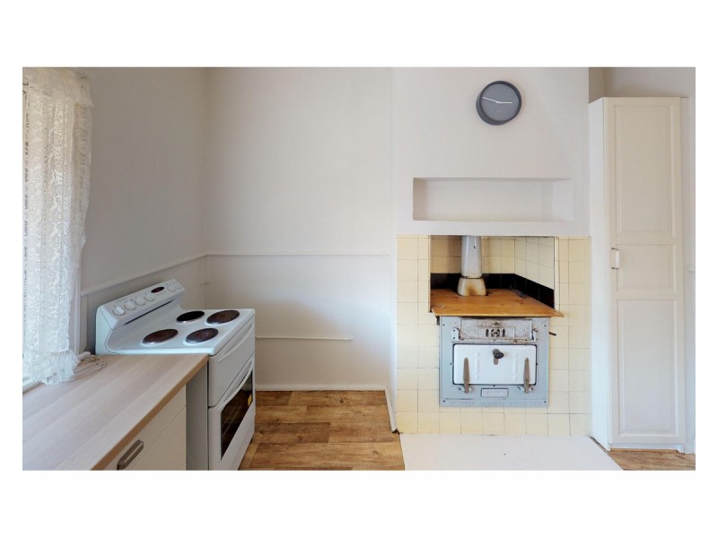 10 Southend Road, Hamilton Hill WA 6163