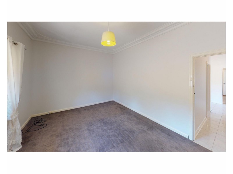 10 Southend Road, Hamilton Hill WA 6163