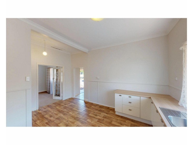 10 Southend Road, Hamilton Hill WA 6163