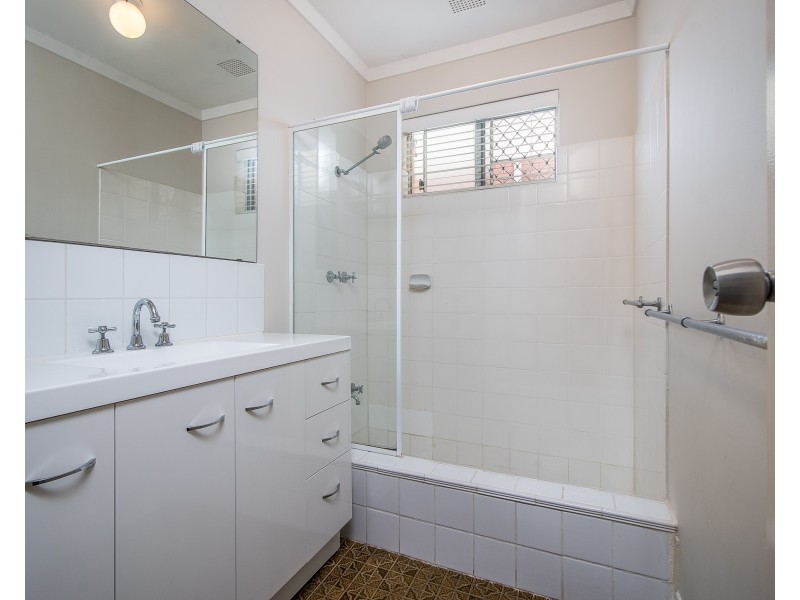 24a Mather Road, Beaconsfield WA 6162