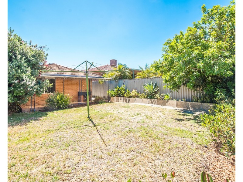 24a Mather Road, Beaconsfield WA 6162