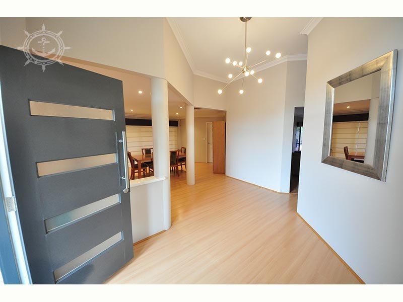 1 Carello Circuit, Coogee WA 6166