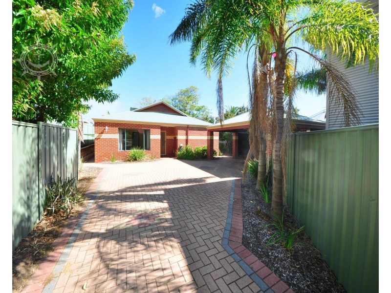 3 A Joiner Street, Melville WA 6156