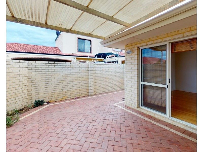 84 Winfield Street, Hamilton Hill WA 6163