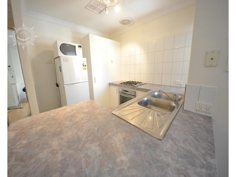 10 Crabtree Mews, O’connor WA 6163