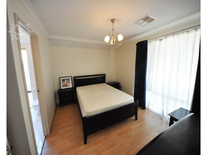 10 Crabtree Mews, O’connor WA 6163