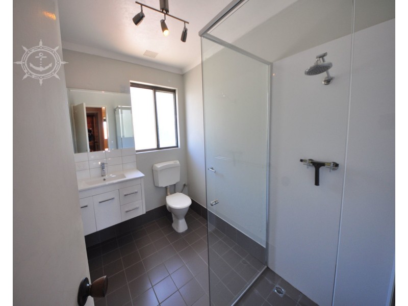 2/10 Stirling Street, Fremantle WA 6160