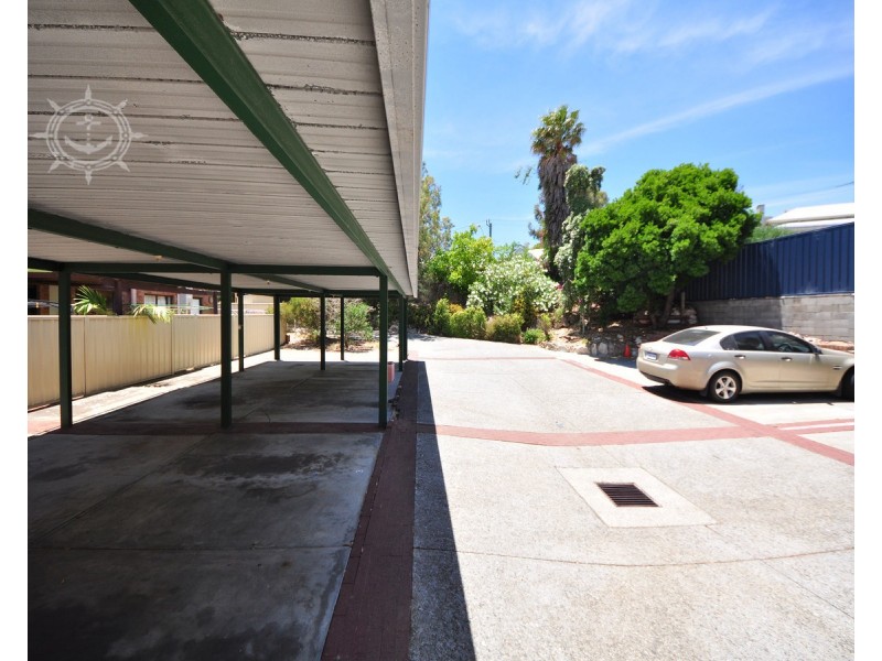 2/10 Stirling Street, Fremantle WA 6160