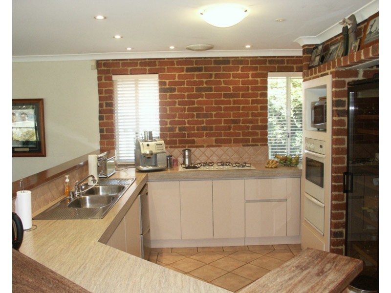 12 Watercress Gardens, Spearwood WA 6163