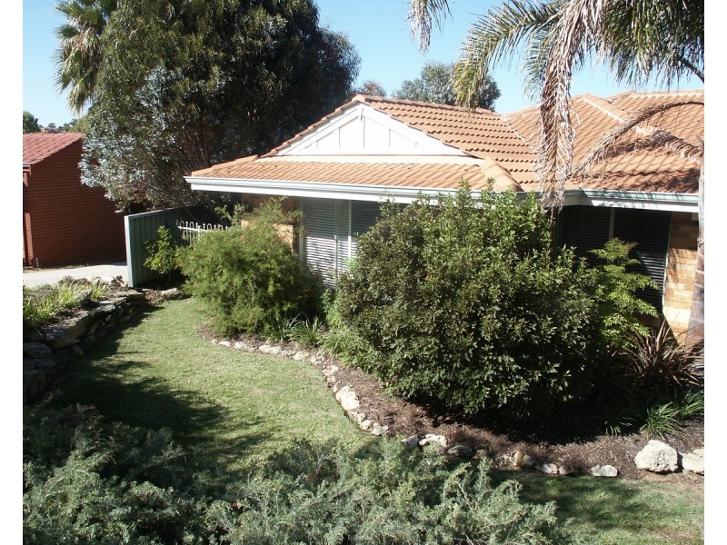 12 Watercress Gardens, Spearwood WA 6163