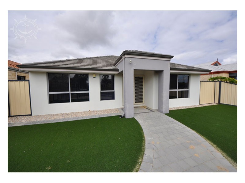297 Wentworth Parade, Success WA 6164