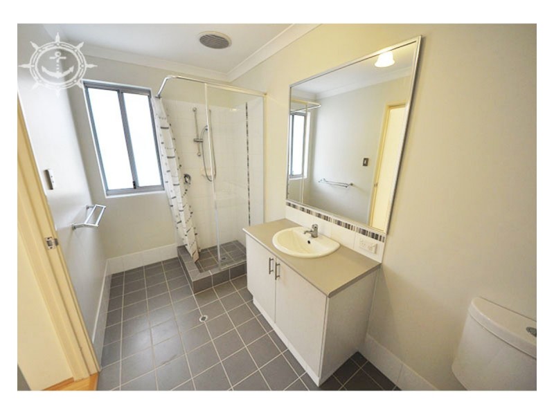 297 Wentworth Parade, Success WA 6164