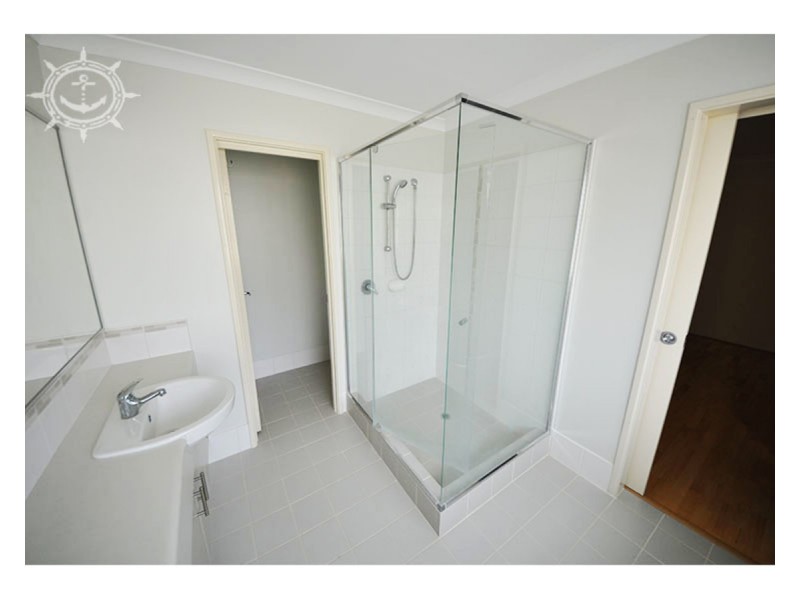 297 Wentworth Parade, Success WA 6164