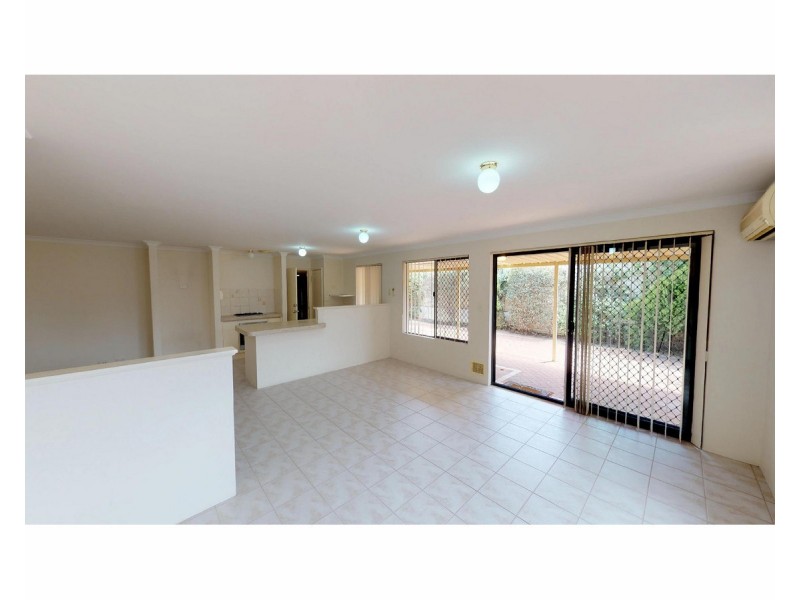 8 Cole Place, Willagee WA 6156