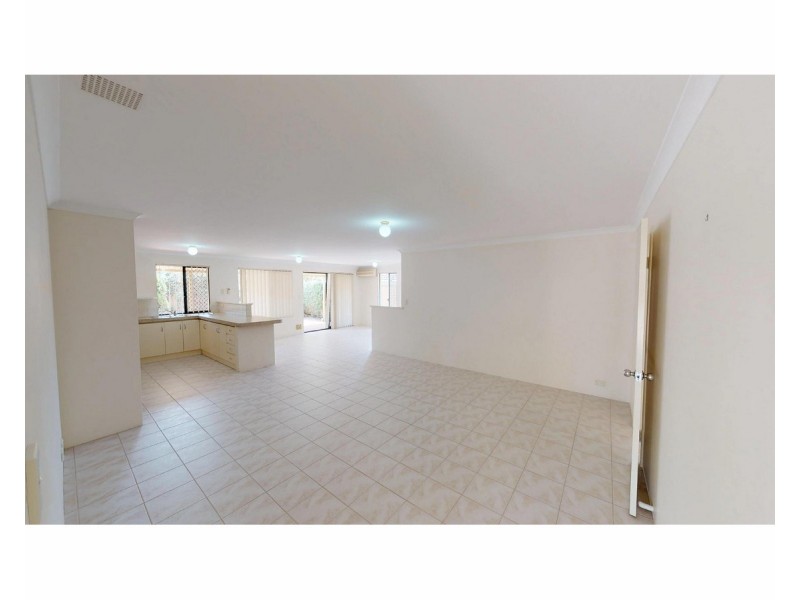 8 Cole Place, Willagee WA 6156