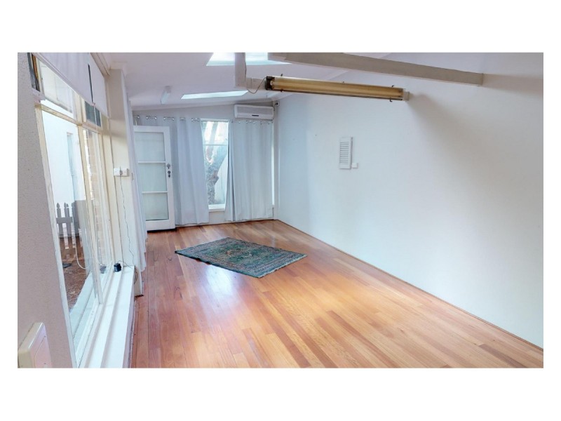 Studio/49b Daly Street, South Fremantle WA 6162