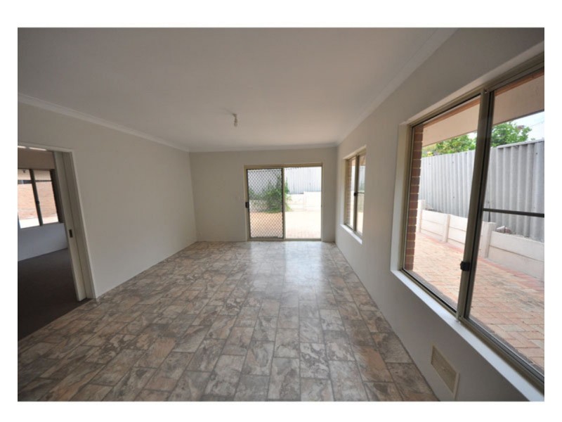 65B Daly Street, South Fremantle WA 6162