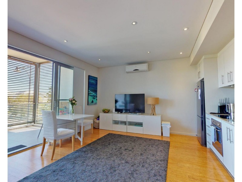 1/2 Southbeach Promenade, North Coogee WA 6163