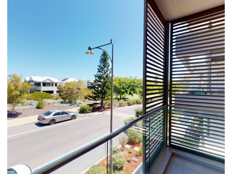 1/2 Southbeach Promenade, North Coogee WA 6163