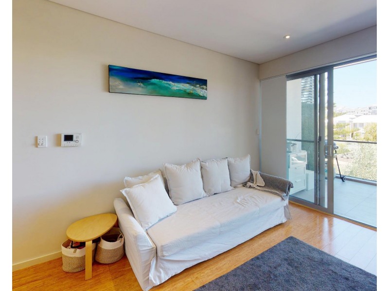 1/2 Southbeach Promenade, North Coogee WA 6163