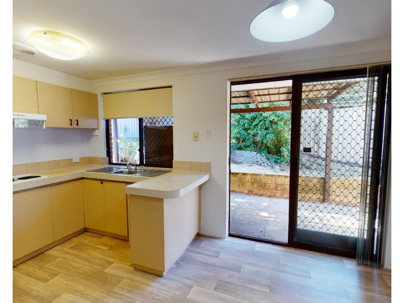 15 Tait Place, Coolbellup WA 6163