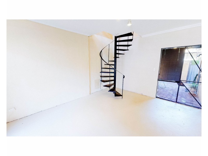 10/7-11 Leake Street, Fremantle WA 6160