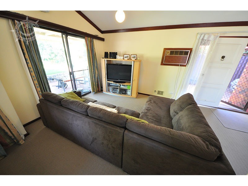 8/35 Point Walter Road, Bicton WA 6157