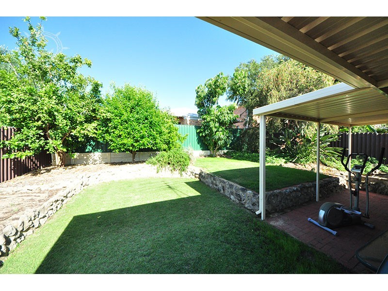 8/35 Point Walter Road, Bicton WA 6157