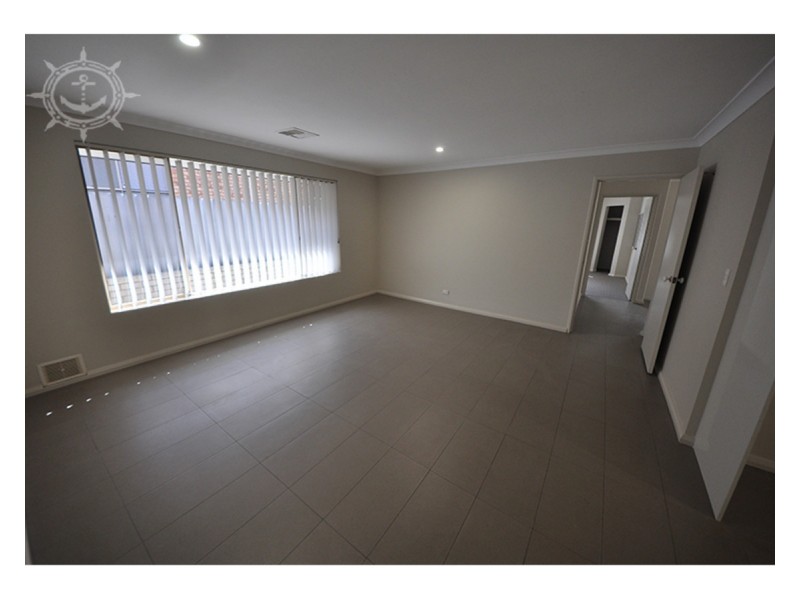 26 Motril Avenue, Coogee WA 6166