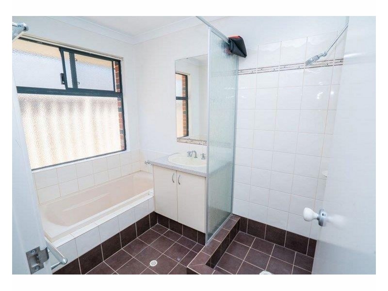 32 Cheltenham Loop, Bertram WA 6167